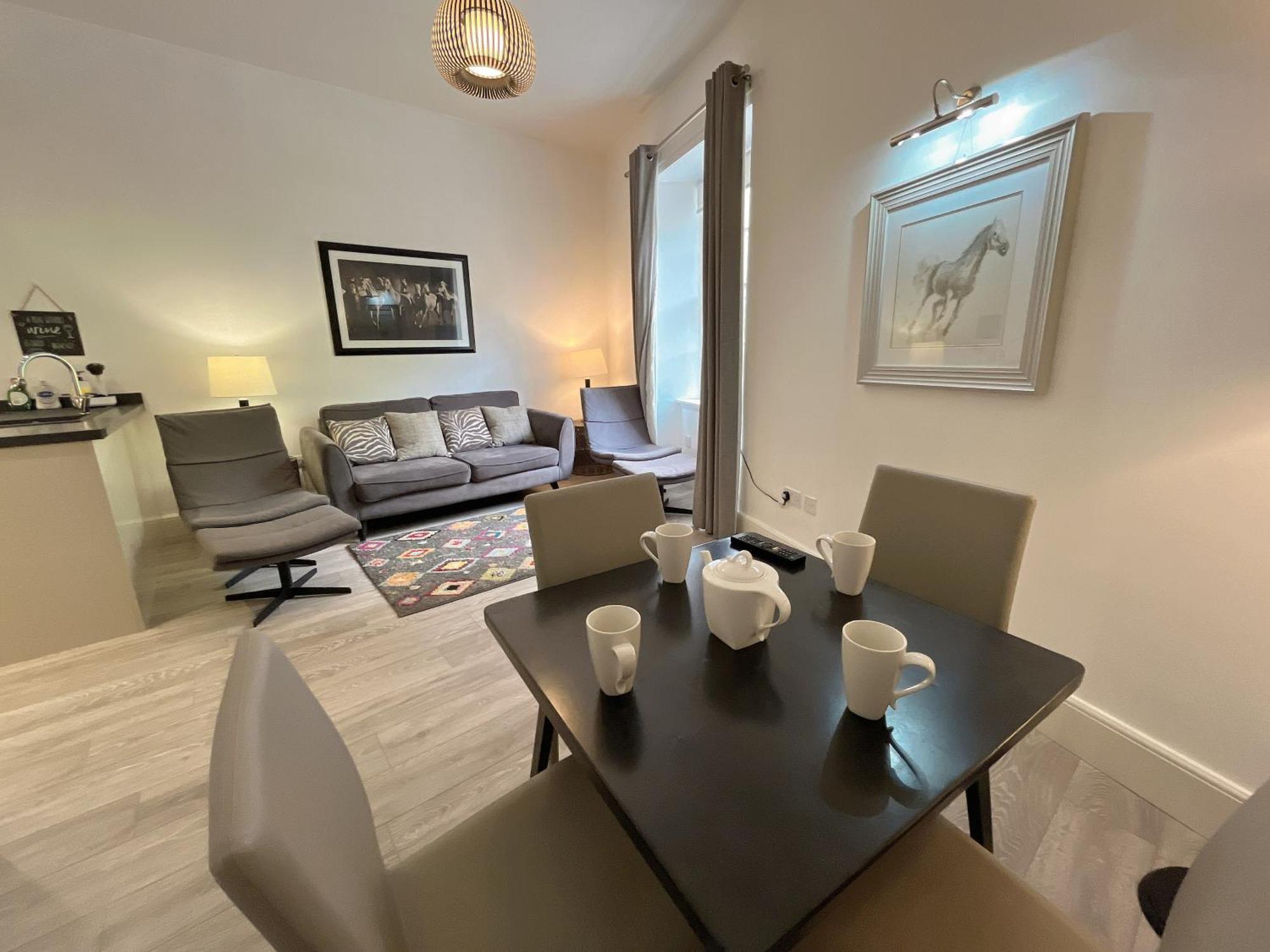 King'S Stable 2 Rooms 爱丁堡 外观 照片